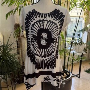 Patrizia Luca Monochrome Sunburst Tee